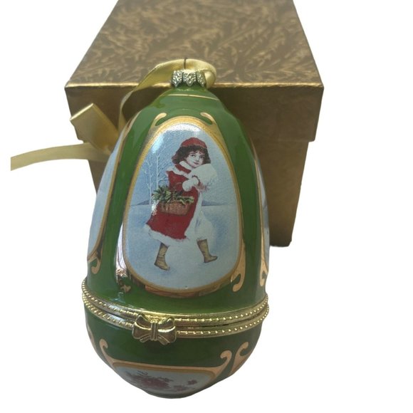 Mr Christmas Musical Egg Shaped Ornament Green Trinket Box Valerie Parr Hill - Picture 1 of 9